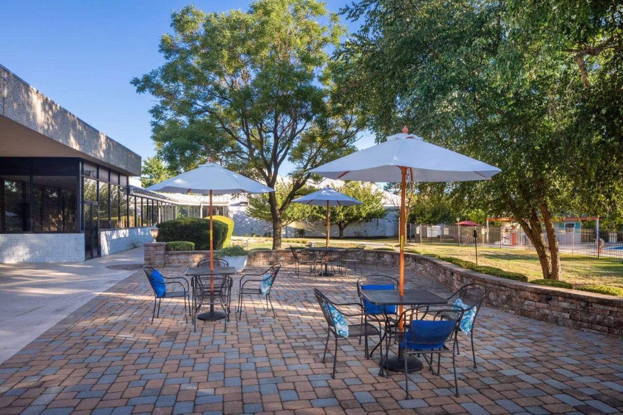 Doubletree By Hilton Cherry Hill Philadelphia Exterior foto